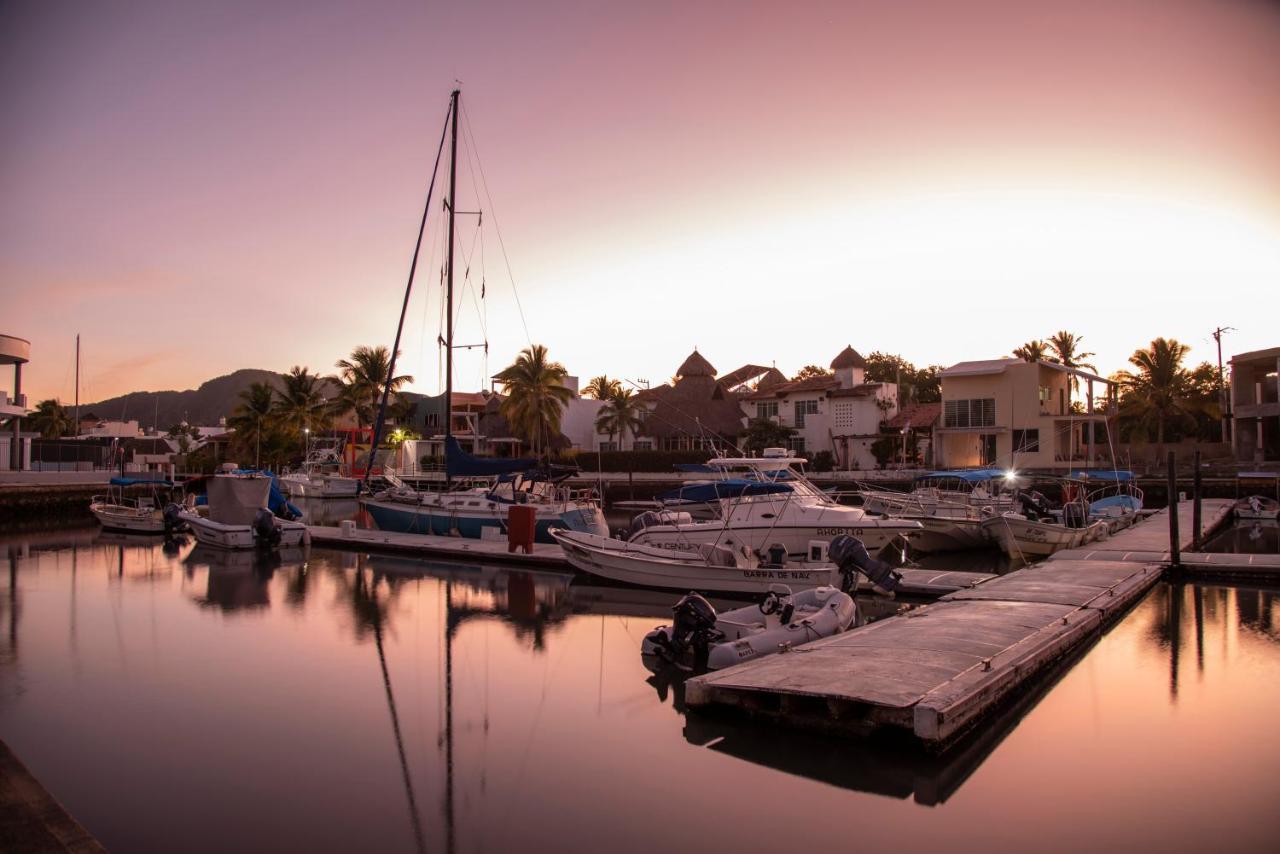 Cabo Blanco Hotel And Marina 바라 데 나비다드 외부 사진