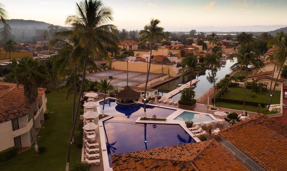 Cabo Blanco Hotel And Marina 바라 데 나비다드 외부 사진