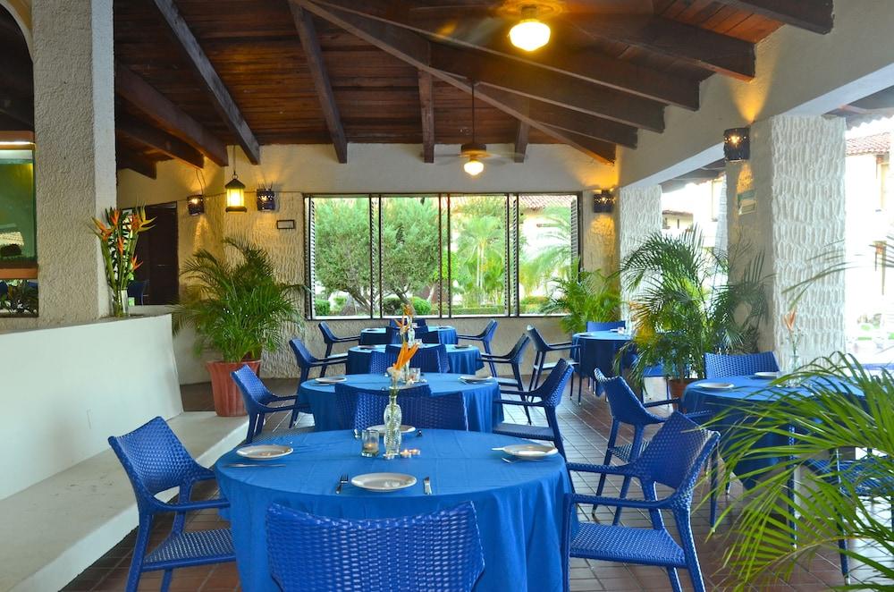Cabo Blanco Hotel And Marina 바라 데 나비다드 외부 사진