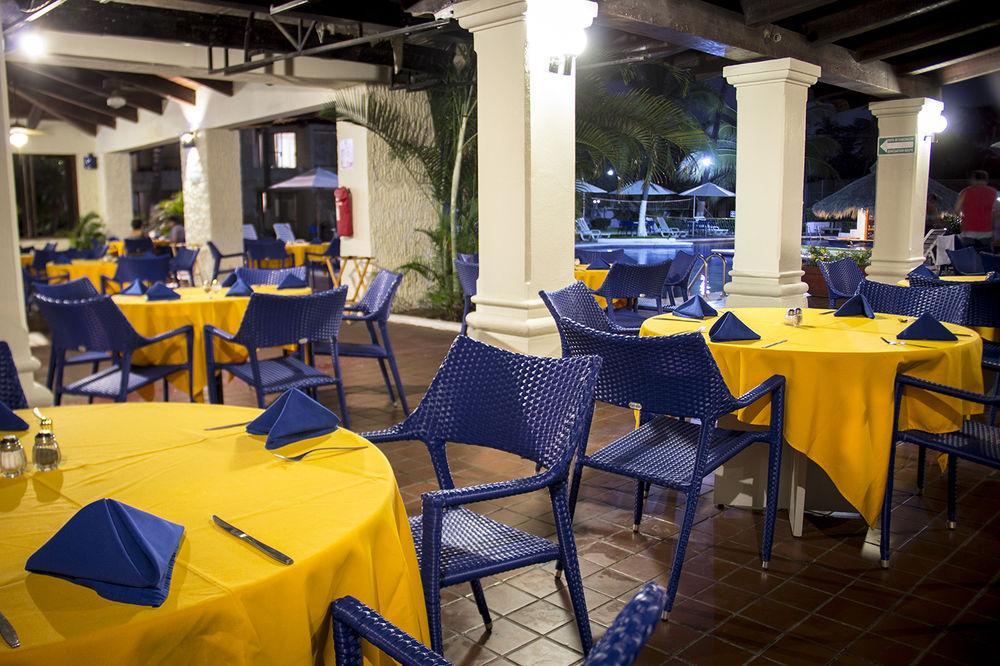 Cabo Blanco Hotel And Marina 바라 데 나비다드 외부 사진