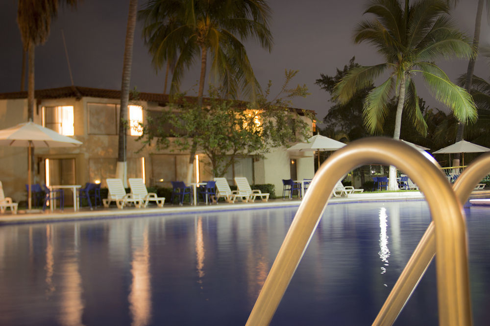 Cabo Blanco Hotel And Marina 바라 데 나비다드 외부 사진